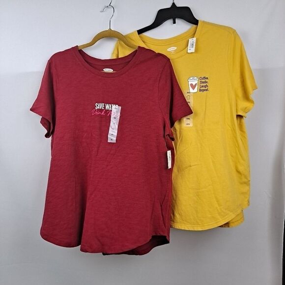 Old Navy  Ladies Tees - Picture 1 of 3